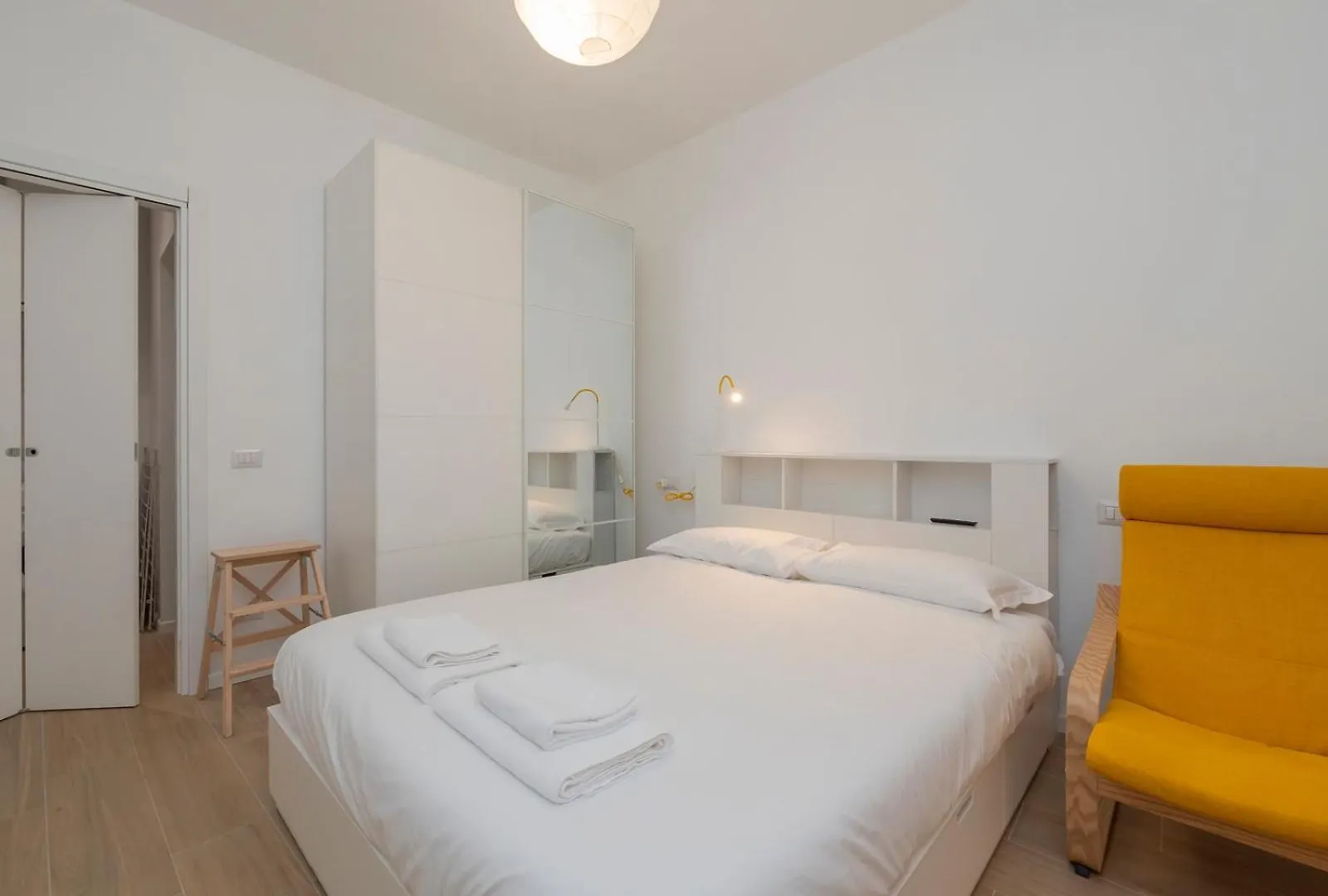 Luxury Apartment - Flumendosa 5 Milan 0*,  Italy