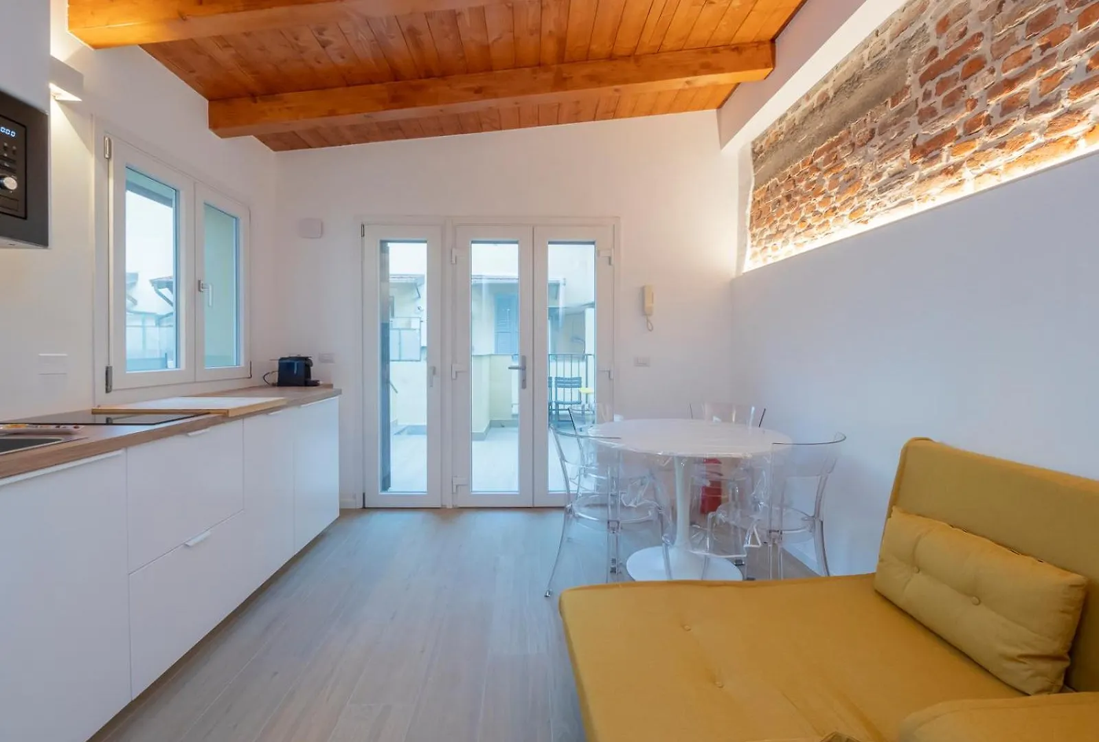 Luxury Apartment - Flumendosa 5 Mediolan